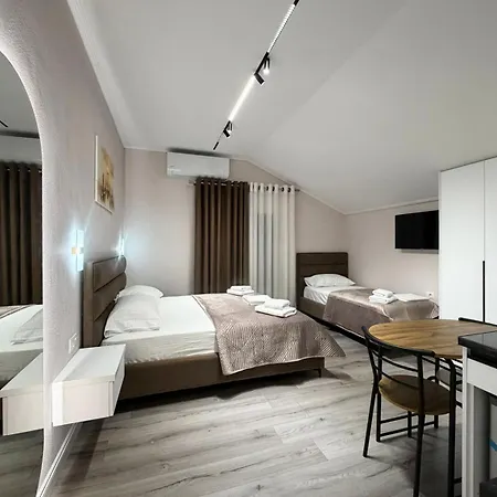 Rent Alvin - Luxury Near The Lejlighed Pogradec