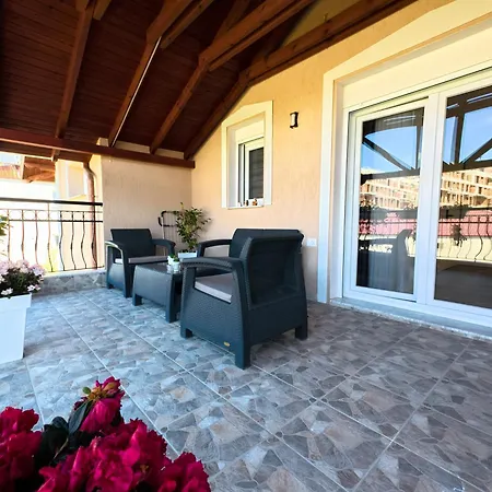 Rent Alvin - Luxury Near The Appartement *