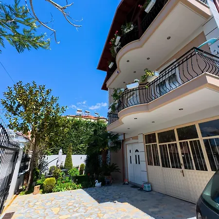 Rent Alvin - Luxury Near The Pogradec