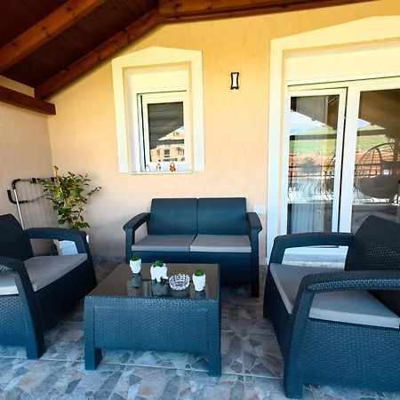 Rent Alvin - Luxury Near The Pogradec