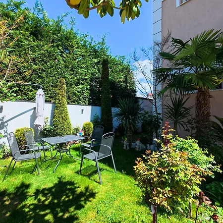 Rent Alvin - Luxury Near The Lejlighed